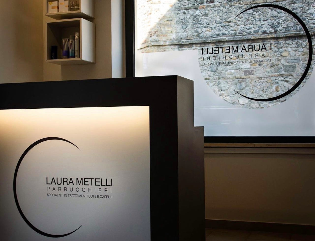 https://www.laurametelliparrucchieri.it/wp-content/uploads/2023/06/Foto-Salone-Laura-Metelli-Parrucchieri.png